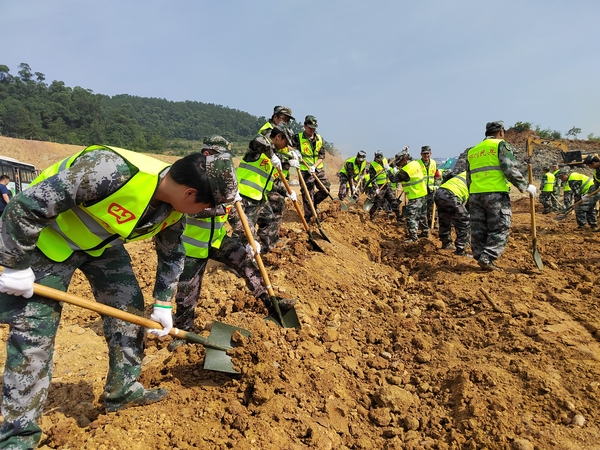 广元市2022年民兵保交护路专业骨干集中训练在苍举行