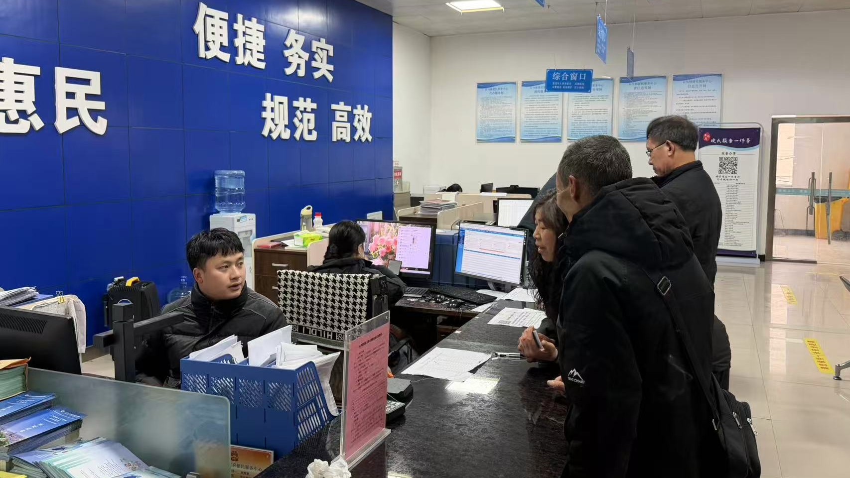 石马镇开展2025年“政务开放日”活动